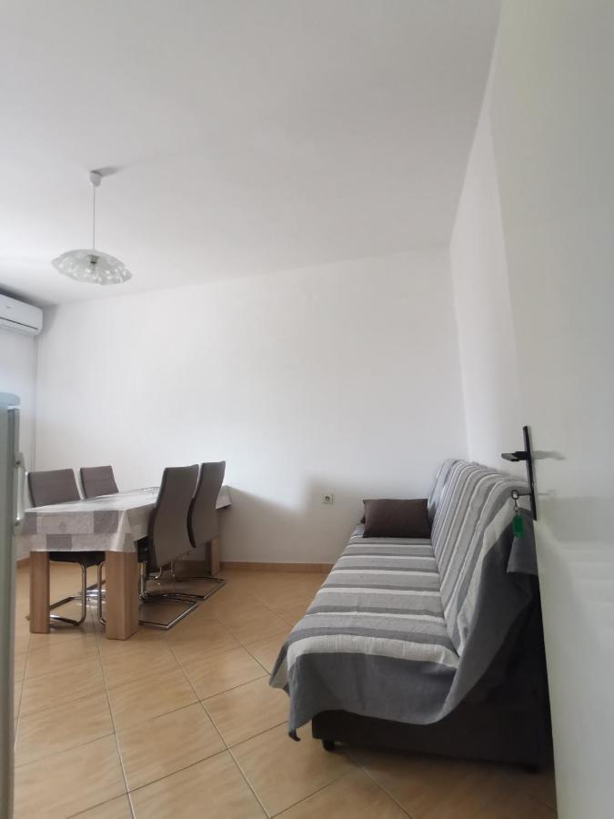 Apartamento Emily Biograd Na Moru Exterior foto